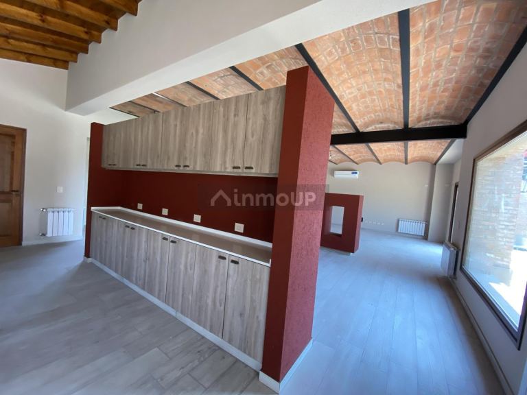 Casa en Venta en Exaltacion de la Cruz, G.B.A. Zona Norte