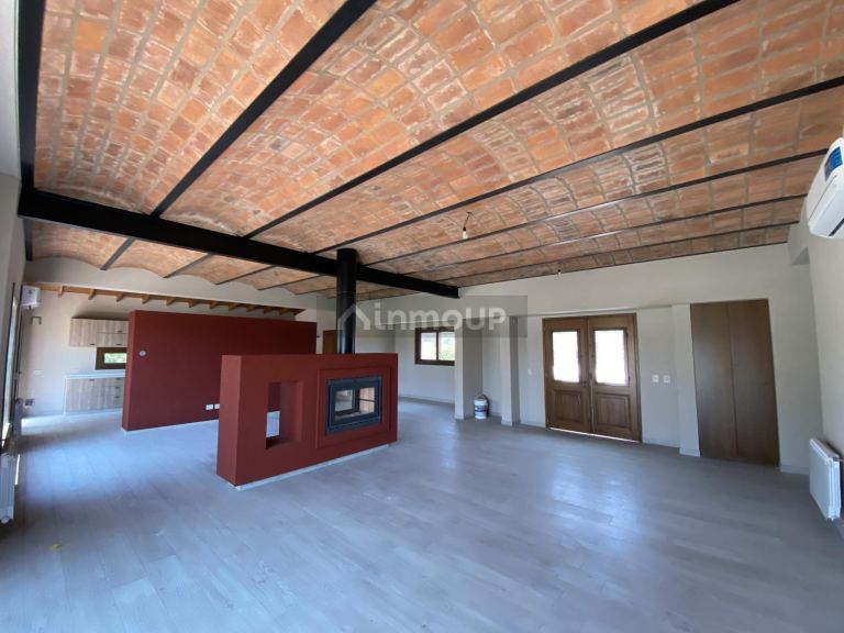 Casa en Venta en Exaltacion de la Cruz, G.B.A. Zona Norte