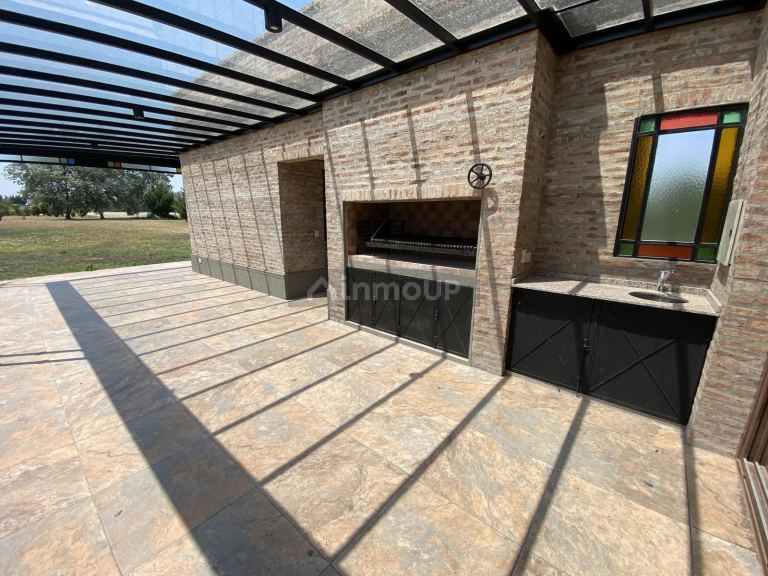 Casa en Venta en Exaltacion de la Cruz, G.B.A. Zona Norte