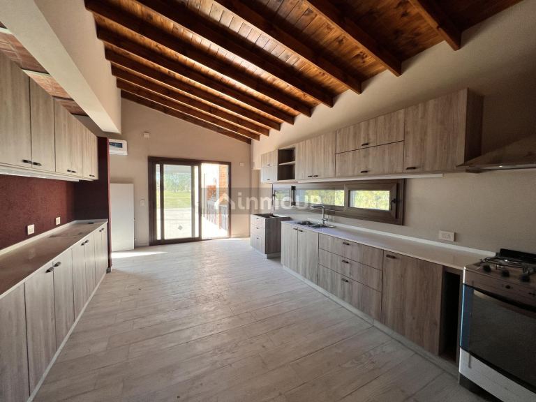 Casa en Venta en Exaltacion de la Cruz, G.B.A. Zona Norte