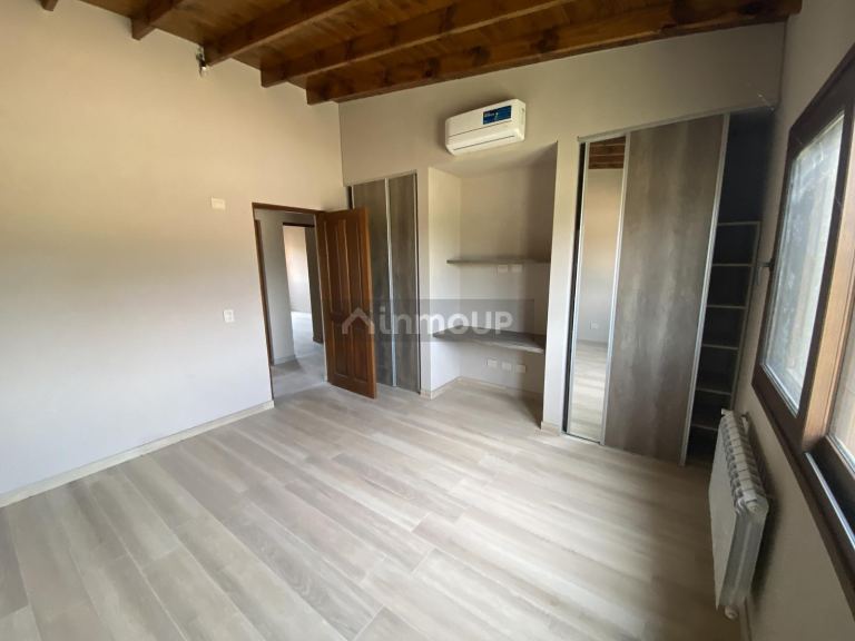 Casa en Venta en Exaltacion de la Cruz, G.B.A. Zona Norte