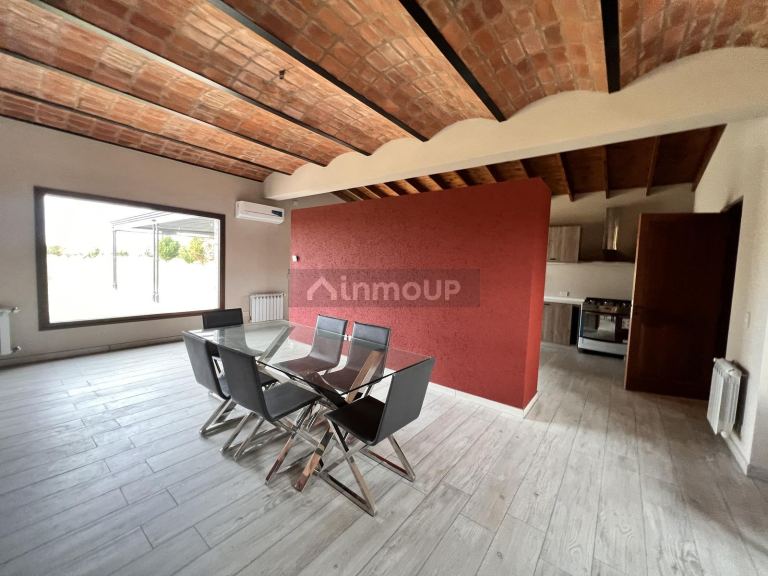 Casa en Venta en Exaltacion de la Cruz, G.B.A. Zona Norte