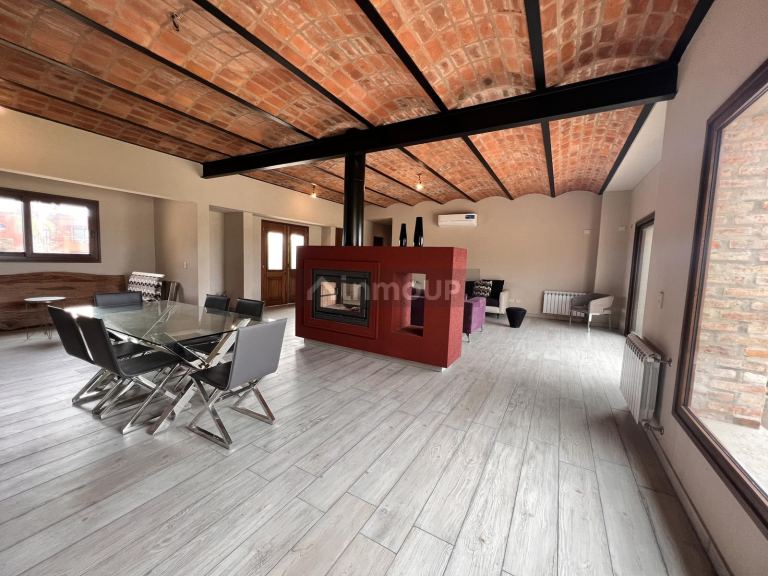 Casa en Venta en Exaltacion de la Cruz, G.B.A. Zona Norte
