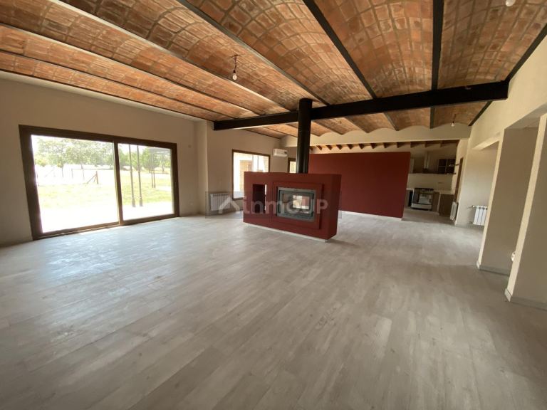 Casa en Venta en Exaltacion de la Cruz, G.B.A. Zona Norte
