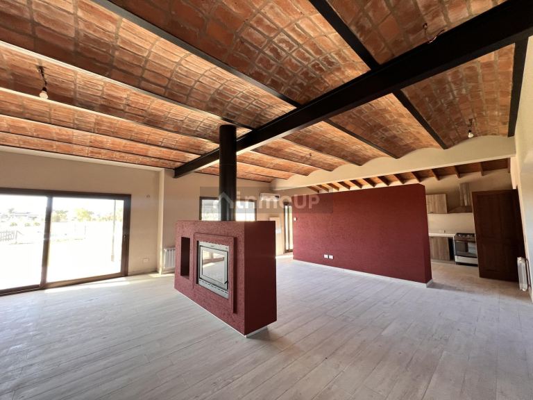 Casa en Venta en Exaltacion de la Cruz, G.B.A. Zona Norte