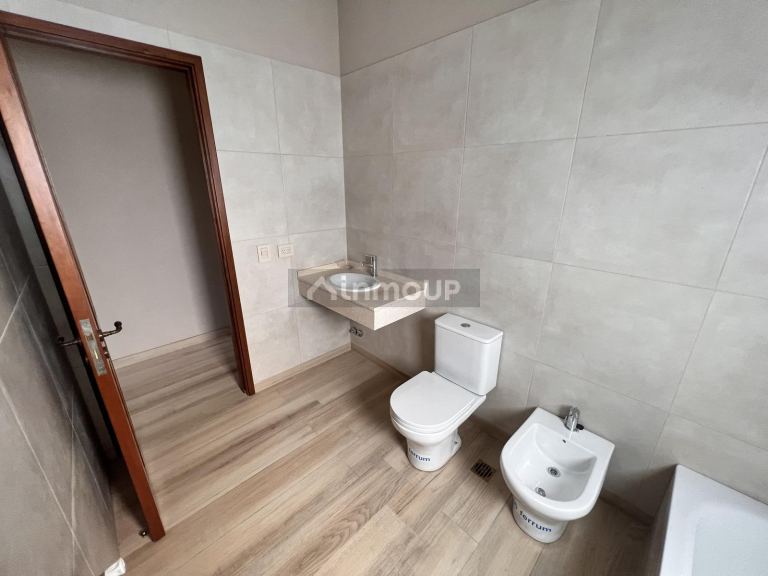 Casa en Venta en Exaltacion de la Cruz, G.B.A. Zona Norte