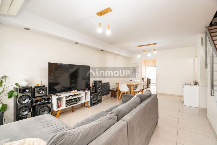Casa en Venta en General San Martin, G.B.A. Zona Norte