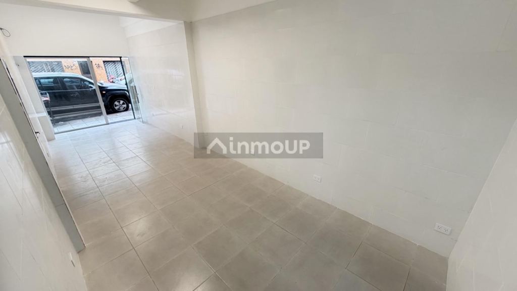 Local Comercial en Alquiler en General San Martin, G.B.A. Zona Norte