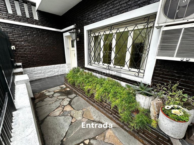 Casa en Venta en General San Martin, G.B.A. Zona Norte