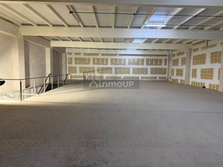 Local Comercial en Alquiler en Capital, San Juan