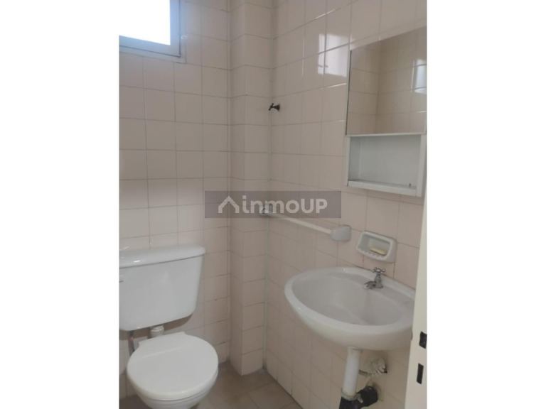 Local Comercial en Alquiler en Capital, San Juan