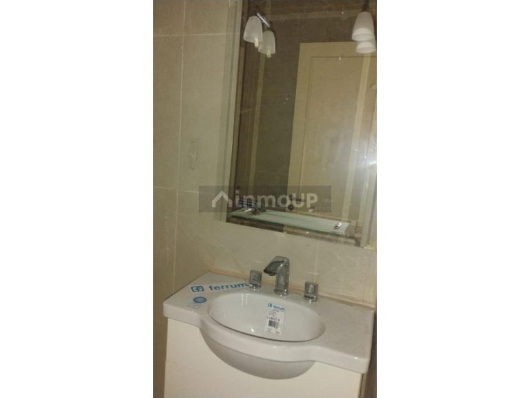 Local Comercial en Alquiler en Capital, San Juan