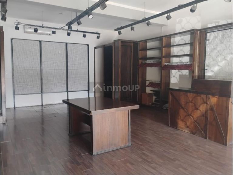 Local Comercial en Alquiler en Capital, San Juan