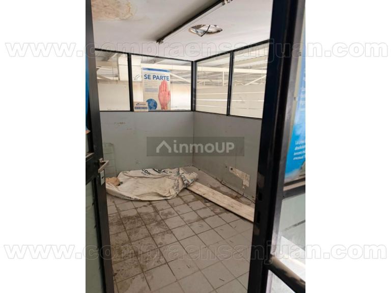 Local Comercial en Alquiler en Capital, San Juan