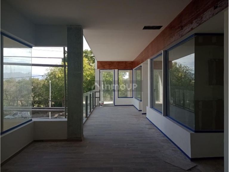 Local Comercial en Alquiler en Capital, San Juan