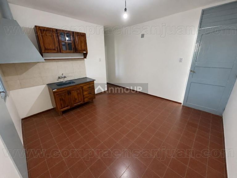 Casa en Alquiler en Capital, San Juan