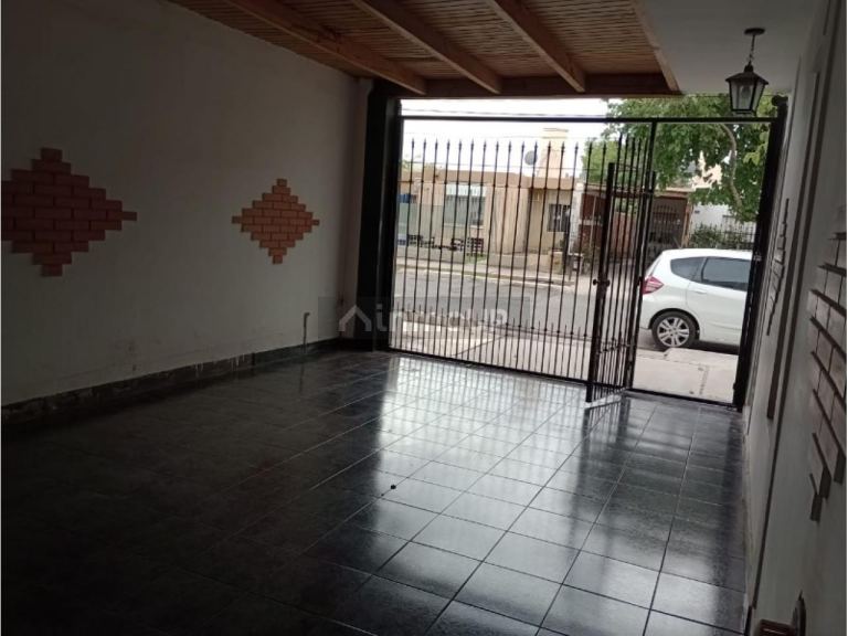 Casa en Alquiler en Capital, San Juan