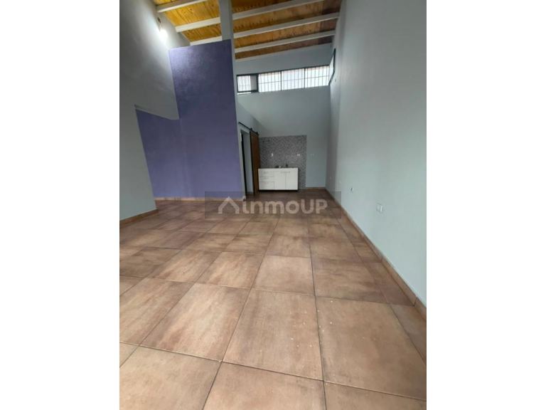 Local Comercial en Alquiler en Capital, San Juan - $ 800.000 | Inmoup - 6