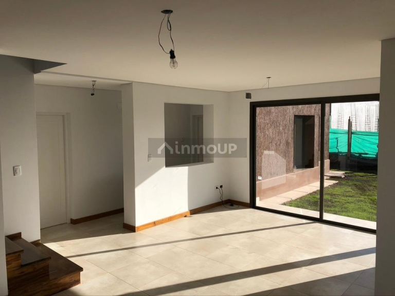 Casa en Alquiler en Lujan de Cuyo, Mendoza