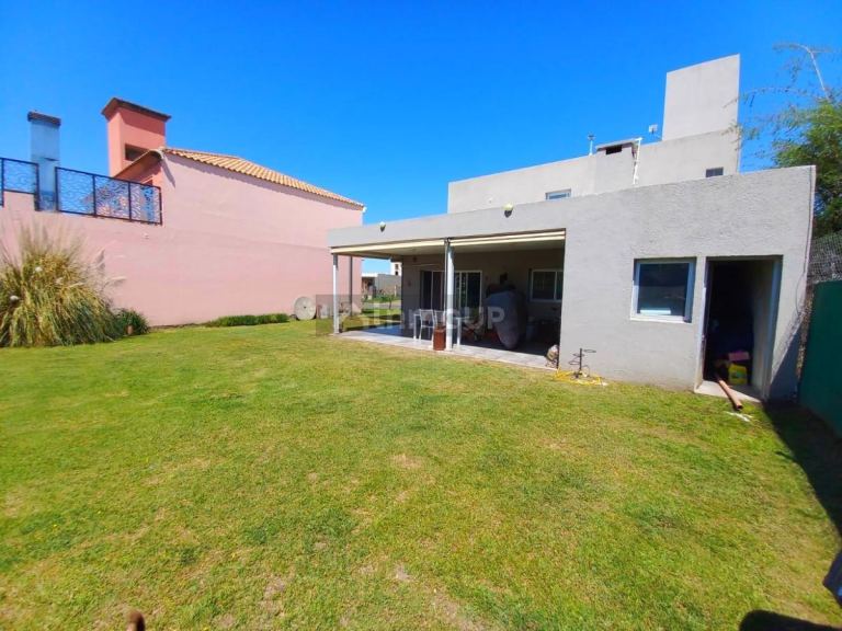 Casa en Venta en Santa Maria, Cordoba