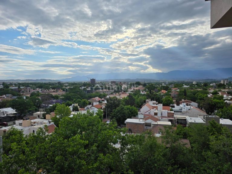 Departamento en Venta en Godoy Cruz, Mendoza
