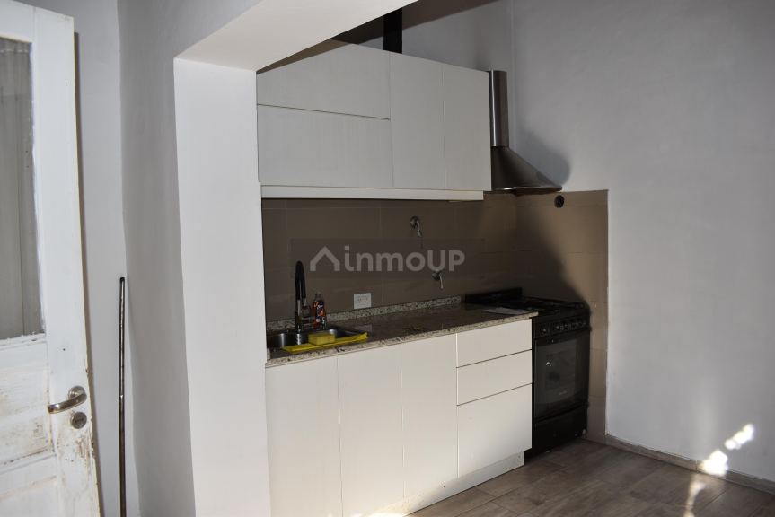 Casa en Venta en Capital, Mendoza - USD 65.000 | Inmoup - 11