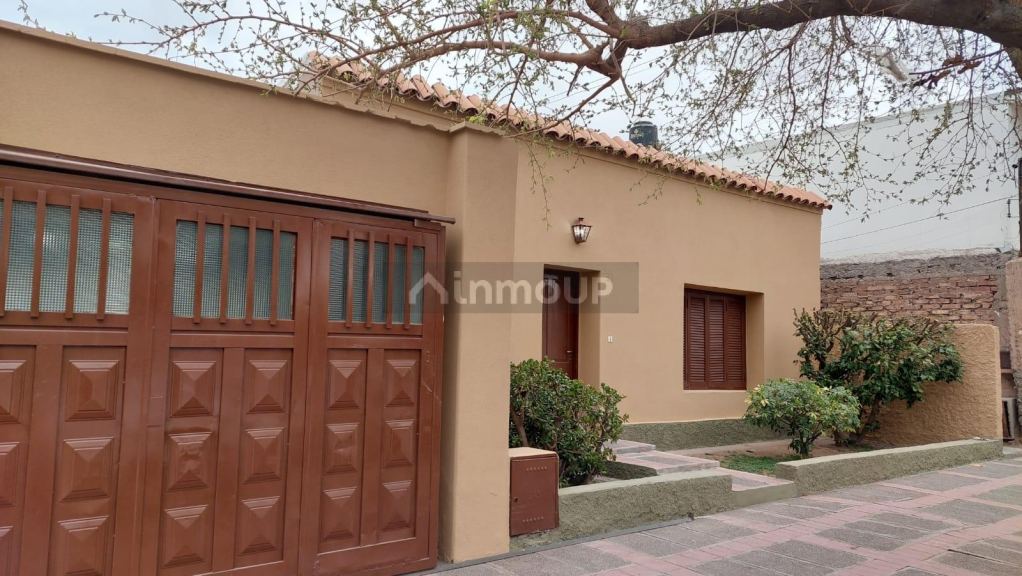 Casa en Alquiler en Godoy Cruz, Mendoza