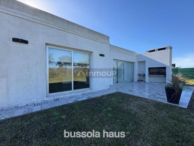Casa en Alquiler en Escobar, G.B.A. Zona Norte