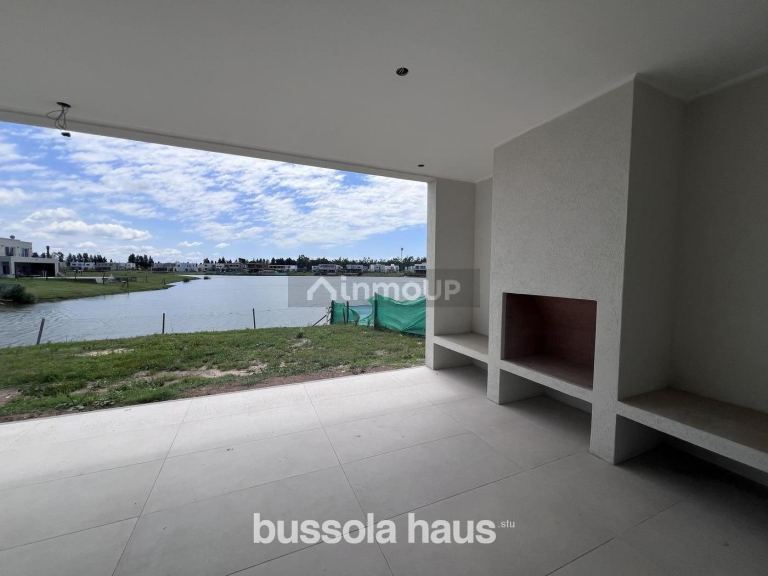 Casa en Venta en Tigre, G.B.A. Zona Norte