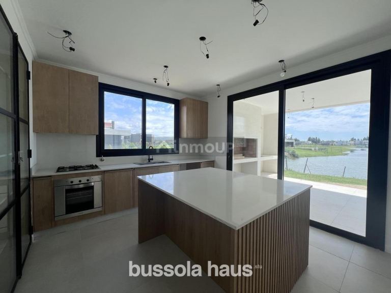 Casa en Venta en Tigre, G.B.A. Zona Norte