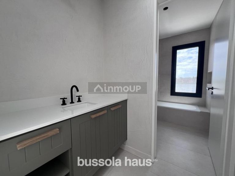 Casa en Venta en Tigre, G.B.A. Zona Norte