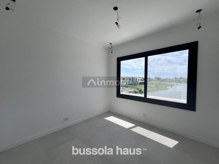 Casa en Venta en Tigre, G.B.A. Zona Norte