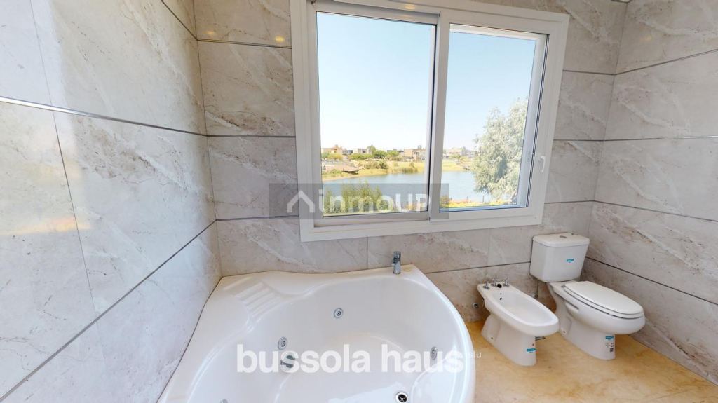 Casa en Venta en Escobar, G.B.A. Zona Norte
