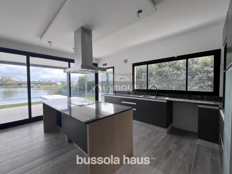 Casa en Venta en Escobar, G.B.A. Zona Norte