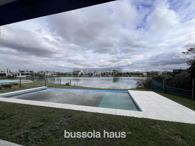 Casa en Venta en Escobar, G.B.A. Zona Norte