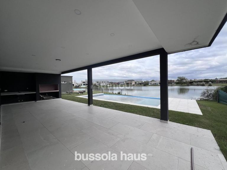 Casa en Venta en Escobar, G.B.A. Zona Norte