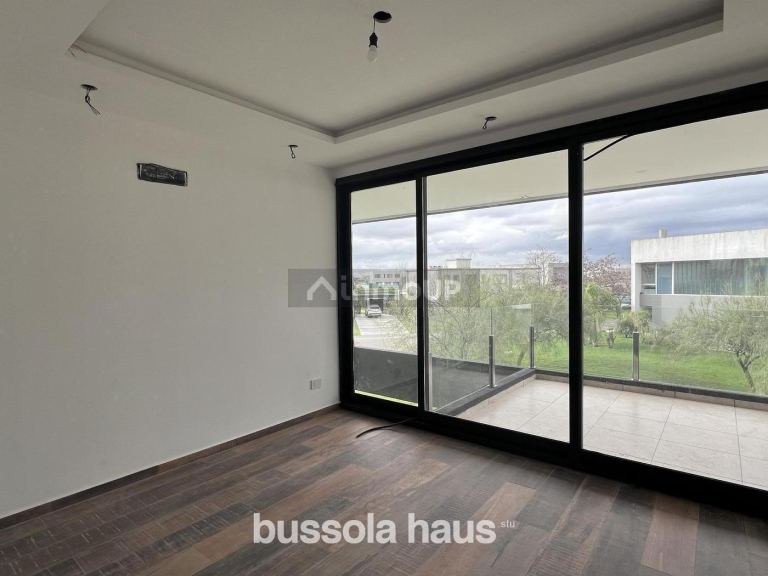 Casa en Venta en Escobar, G.B.A. Zona Norte