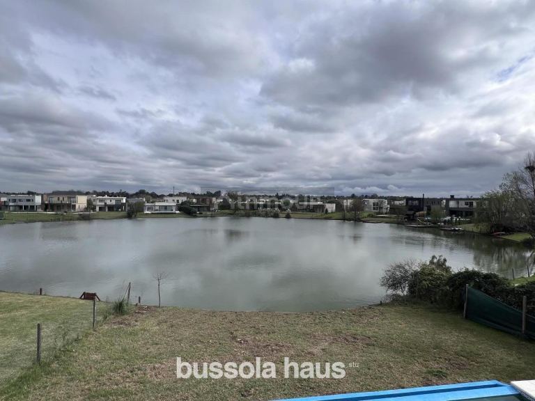 Casa en Venta en Escobar, G.B.A. Zona Norte