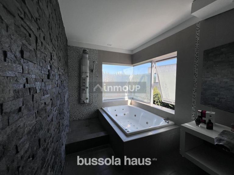 Casa en Venta en Tigre, G.B.A. Zona Norte