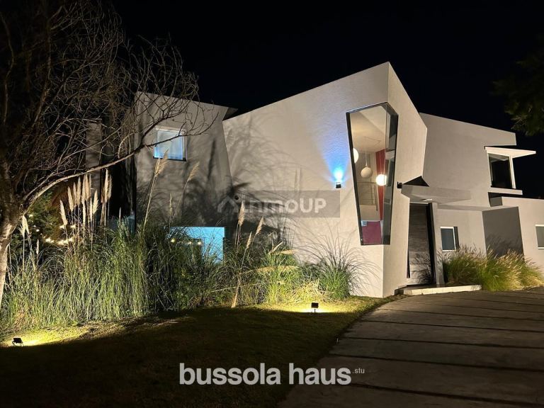 Casa en Venta en Tigre, G.B.A. Zona Norte