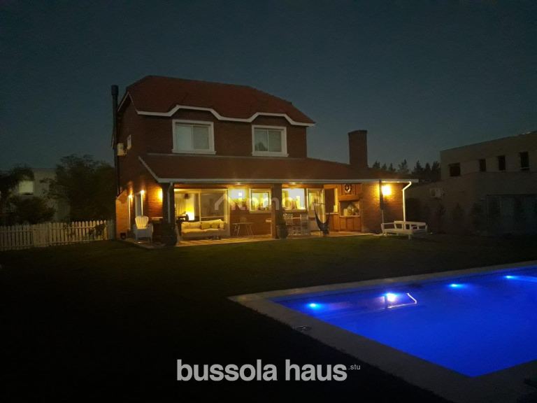 Casa en Venta en Tigre, G.B.A. Zona Norte