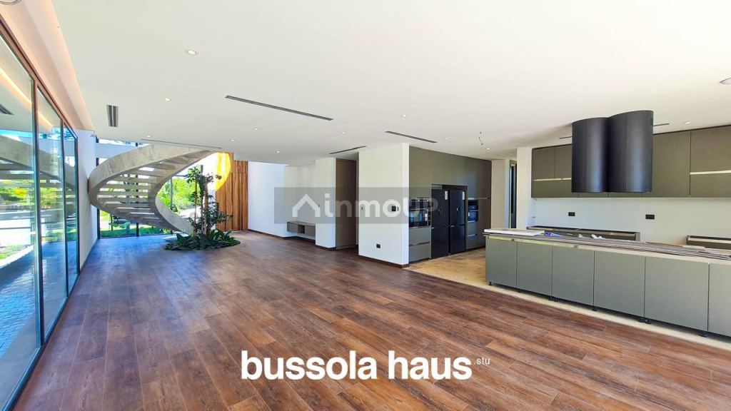 Casa en Alquiler en Tigre, G.B.A. Zona Norte