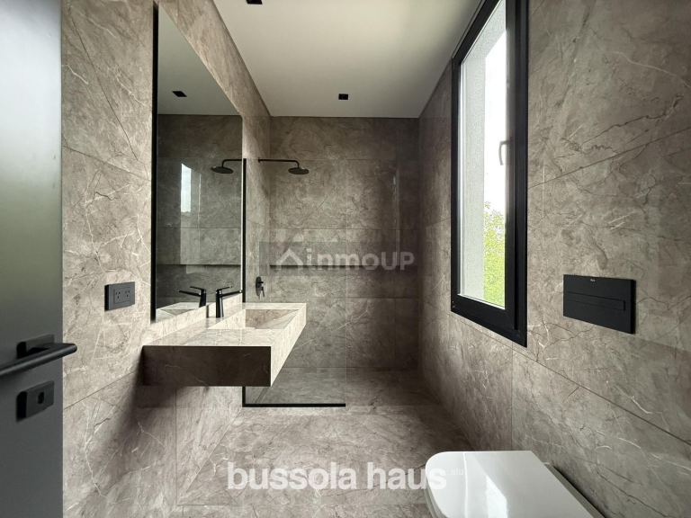 Casa en Venta en Tigre, G.B.A. Zona Norte
