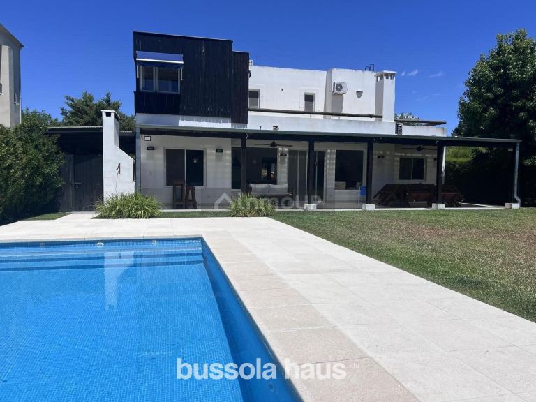 Casa en Venta en Tigre, G.B.A. Zona Norte