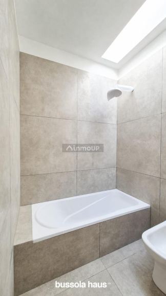 Casa en Venta en Vicente Lopez, G.B.A. Zona Norte