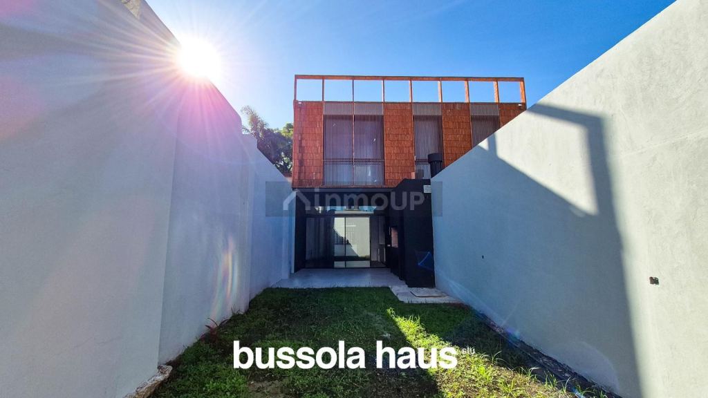 Casa en Venta en Vicente Lopez, G.B.A. Zona Norte