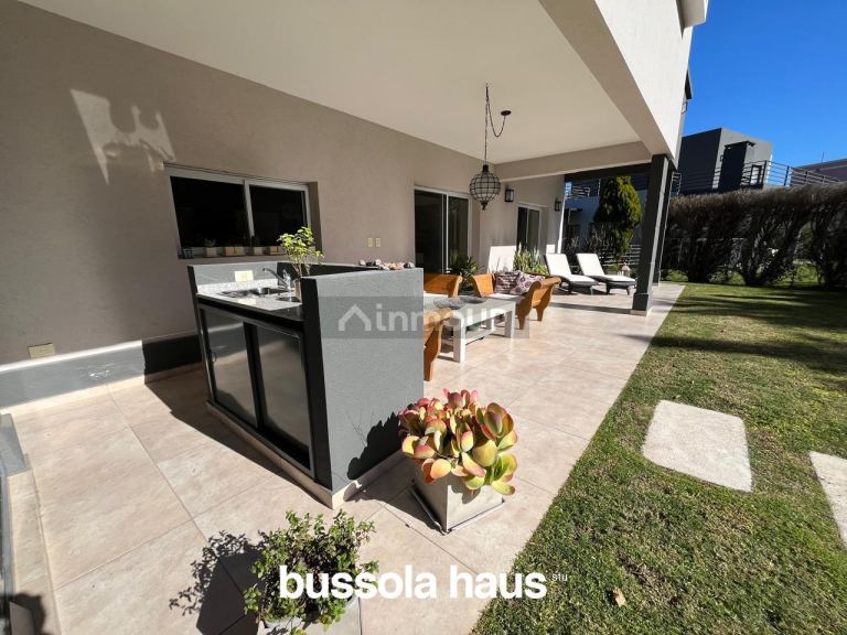 Casa en Venta en Escobar, G.B.A. Zona Norte