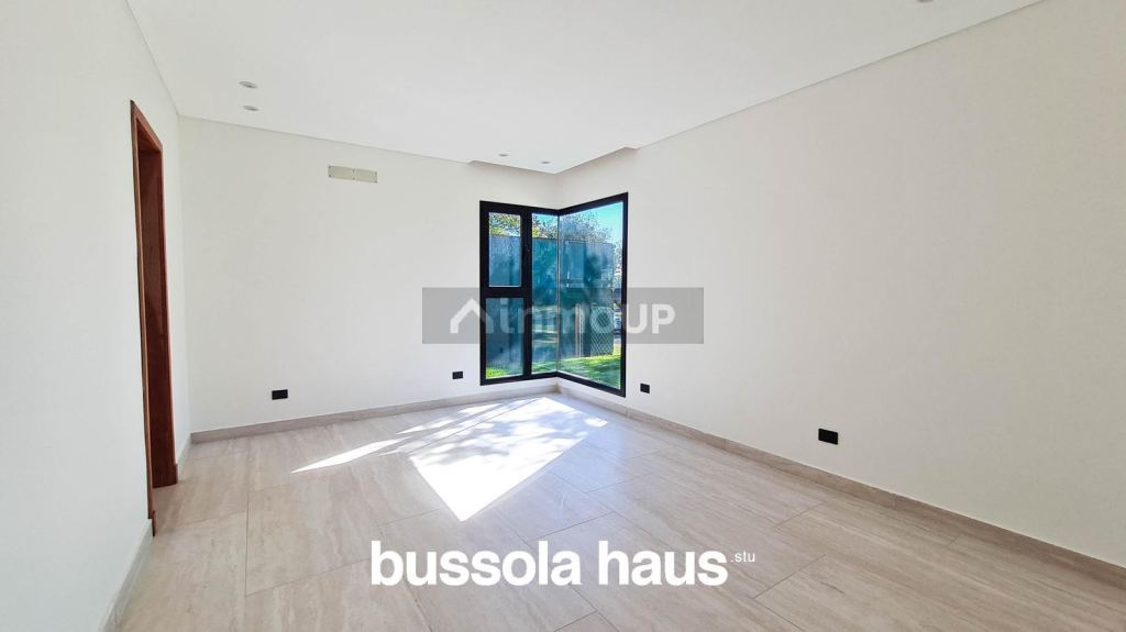 Casa en Venta en Escobar, G.B.A. Zona Norte