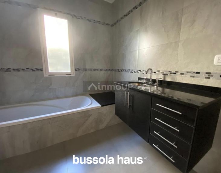 Casa en Venta en Tigre, G.B.A. Zona Norte
