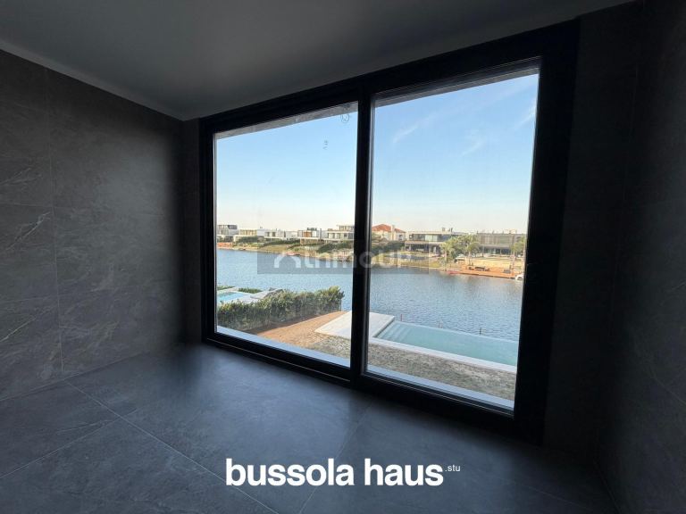 Casa en Venta en Tigre, G.B.A. Zona Norte